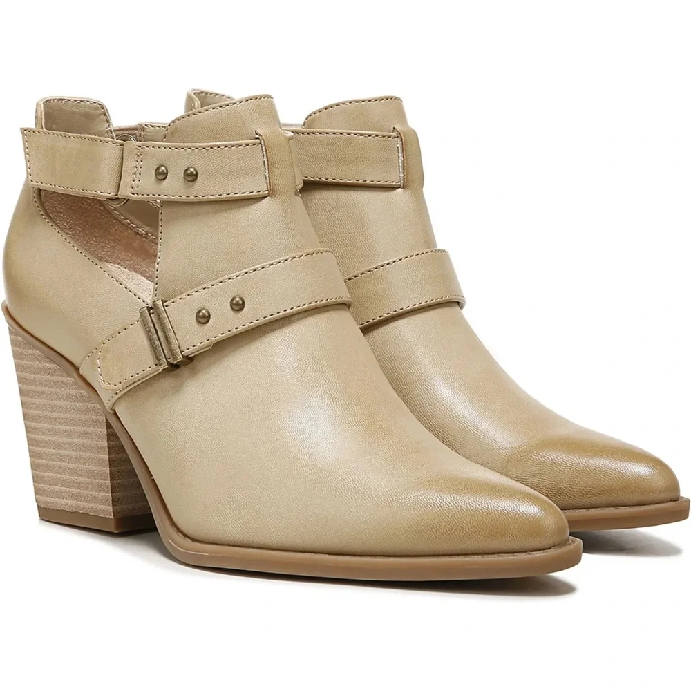 ❤️❤️ Matcha Pointed Toe Boot
NATURAL SOUL❤️❤️